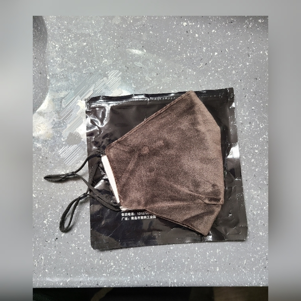 Face Mask - Picture 3 of 4